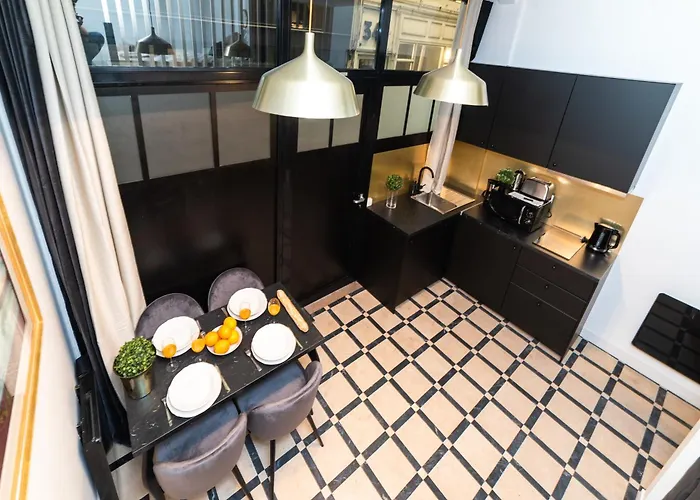 Triplex 50 M2 - Montorgueil & Marais Daire